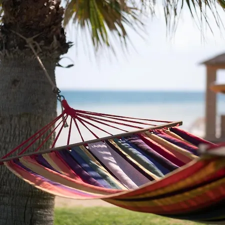 Mandaloun With Sea View Апартаменты
