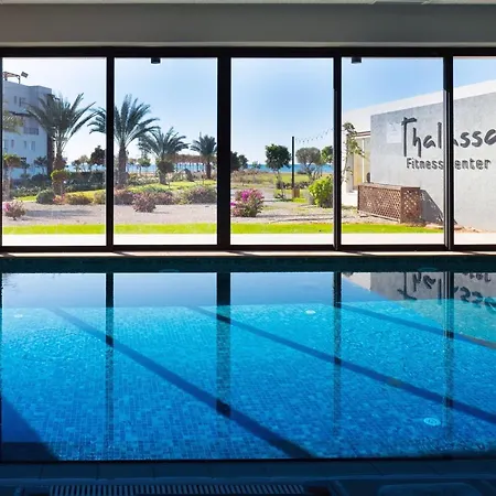 Mandaloun With Sea View Апартаменты